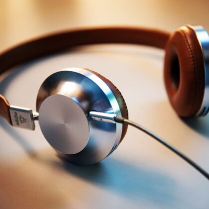Minimalist Wireless Headphones